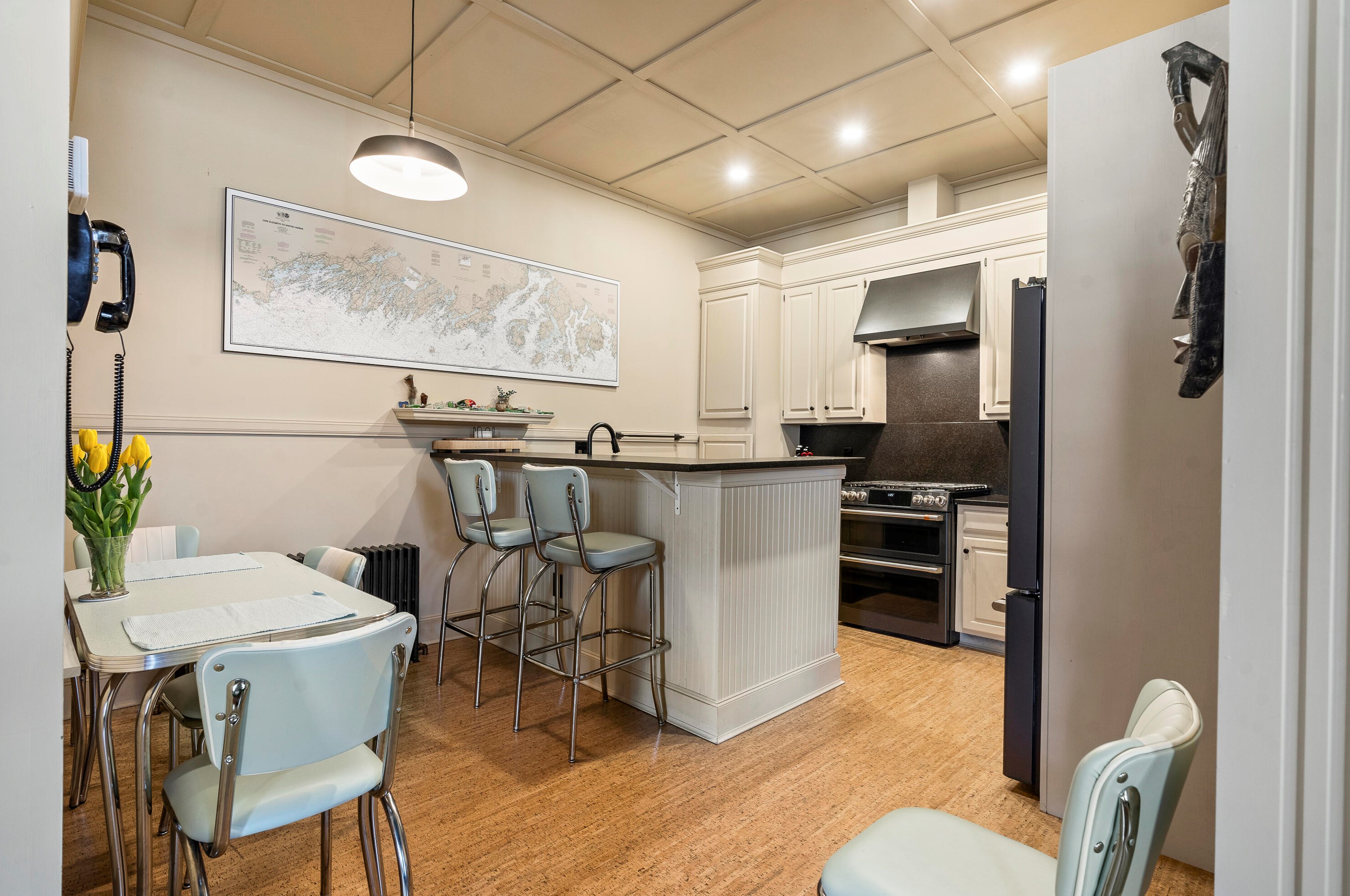 40 Mckinley Ct, Portland ME exterior