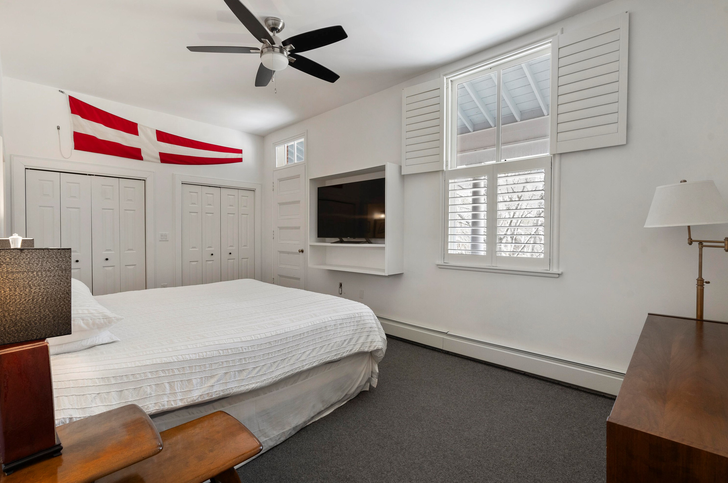 40 Mckinley Ct, Portland ME exterior