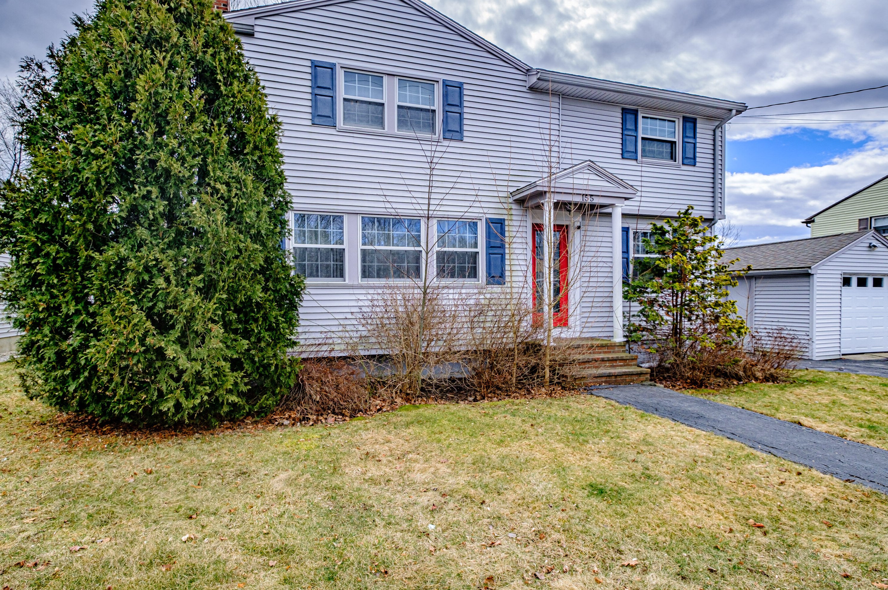 155 Wayside Rd, Portland ME  04102-1836 exterior