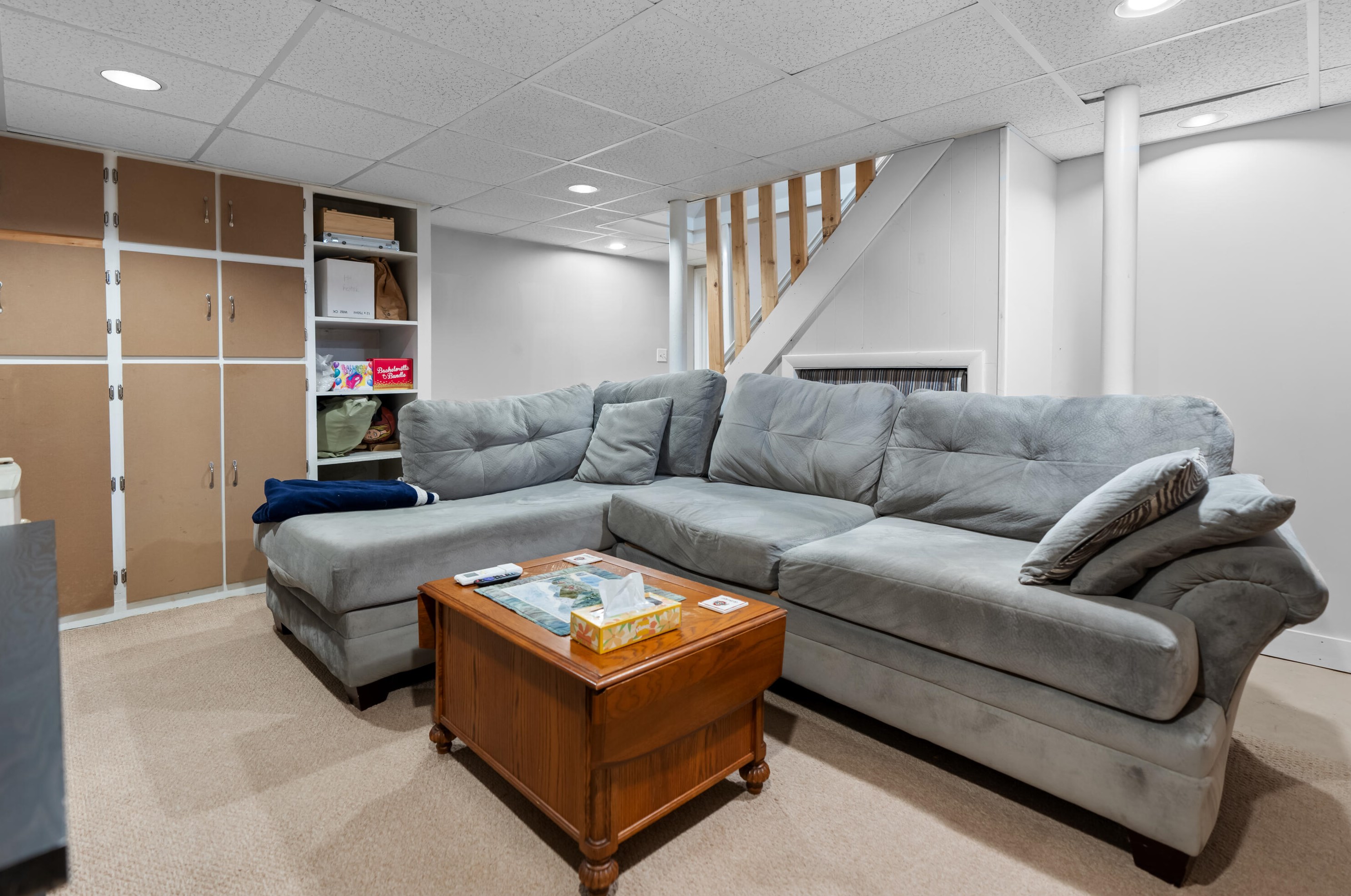 16 Brooks Ave, Lewiston ME  04240-5902 exterior