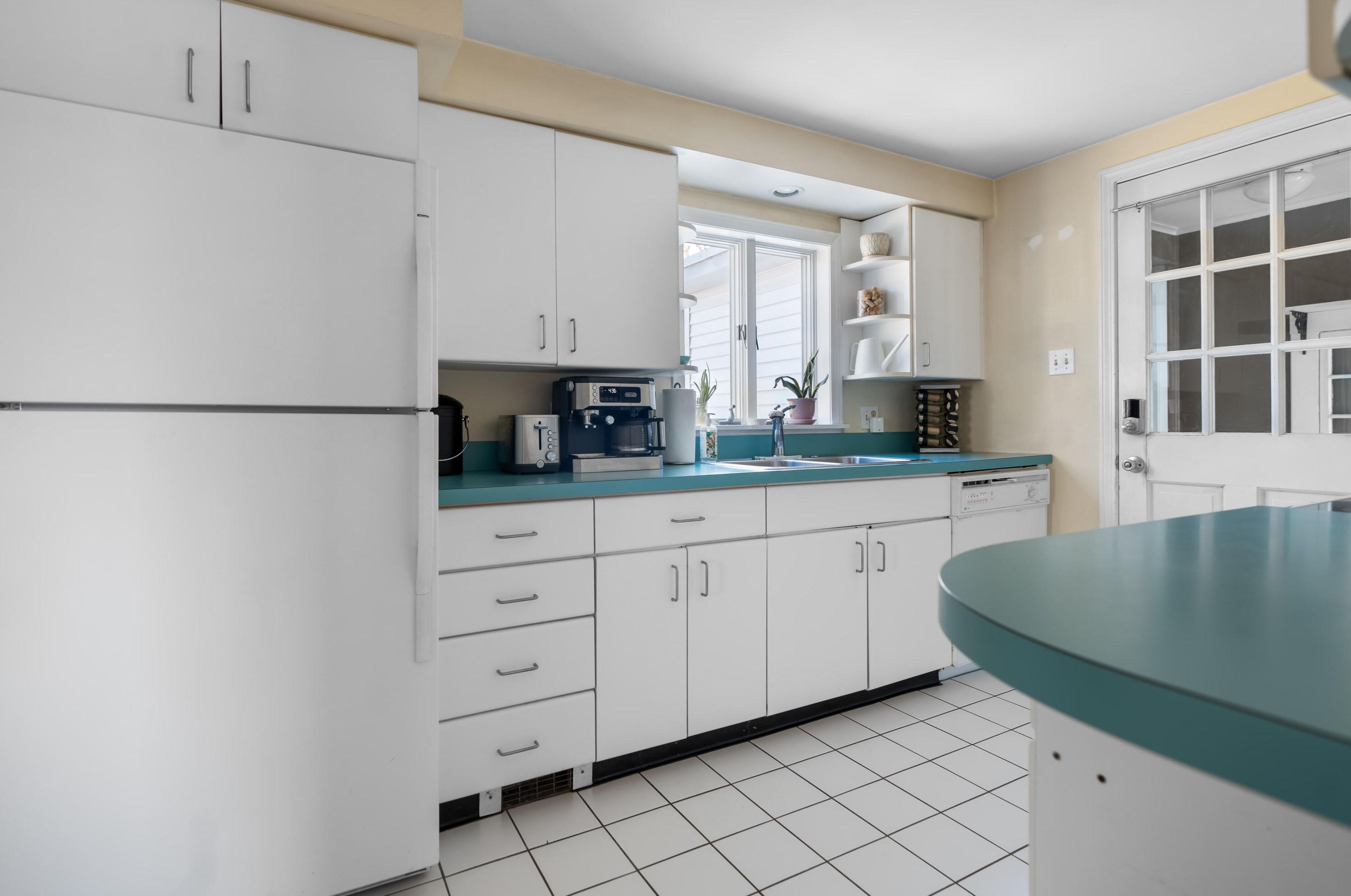 16 Brooks Ave, Lewiston ME  04240-5902 exterior