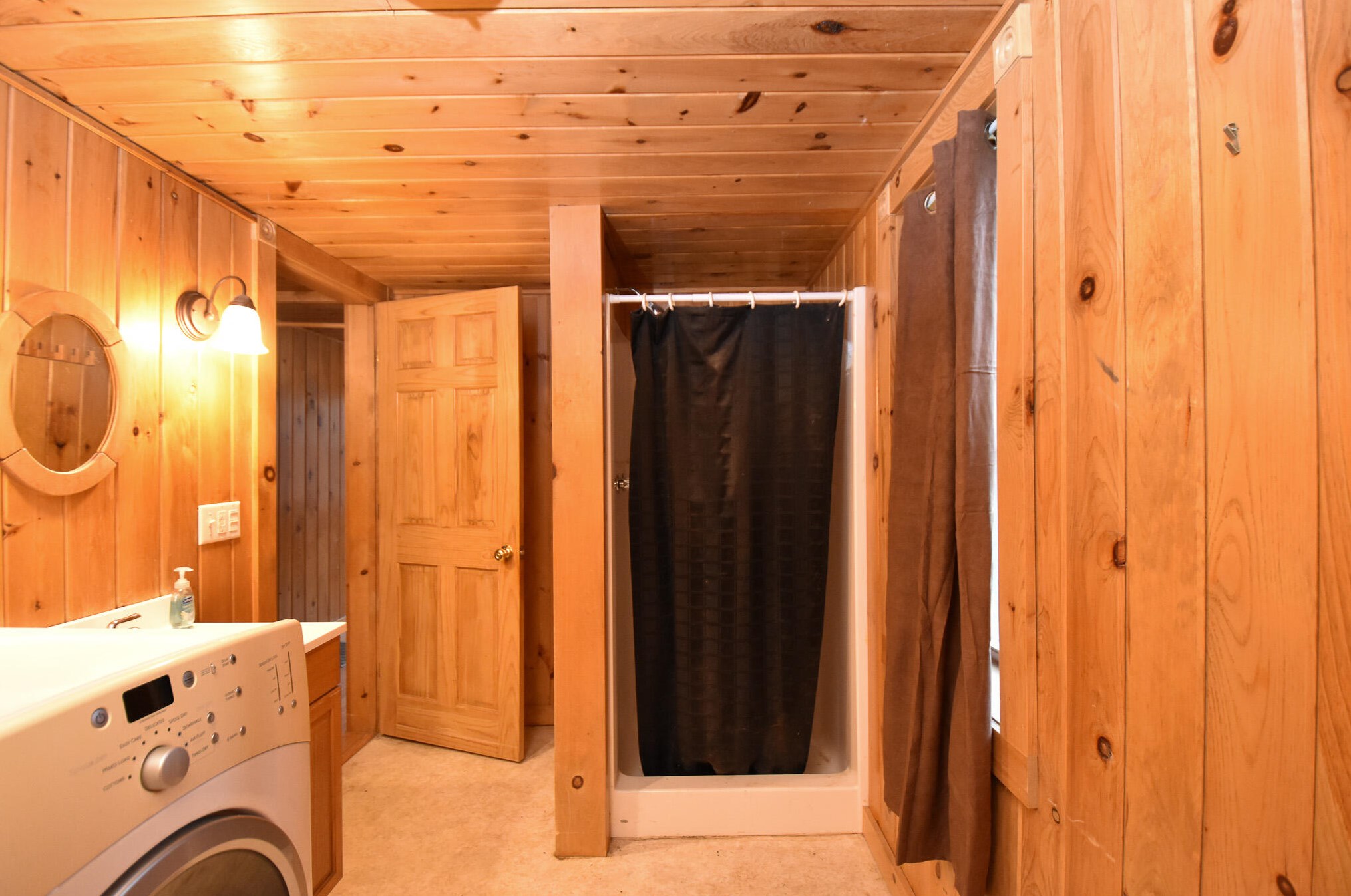 270 Main St, Sebec ME  04426-1243 exterior