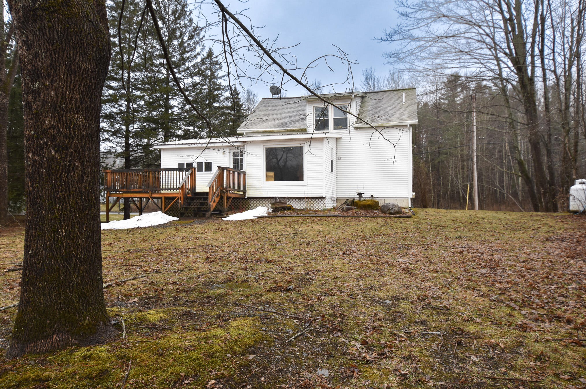 270 Main St, Sebec ME  04426-1243 exterior