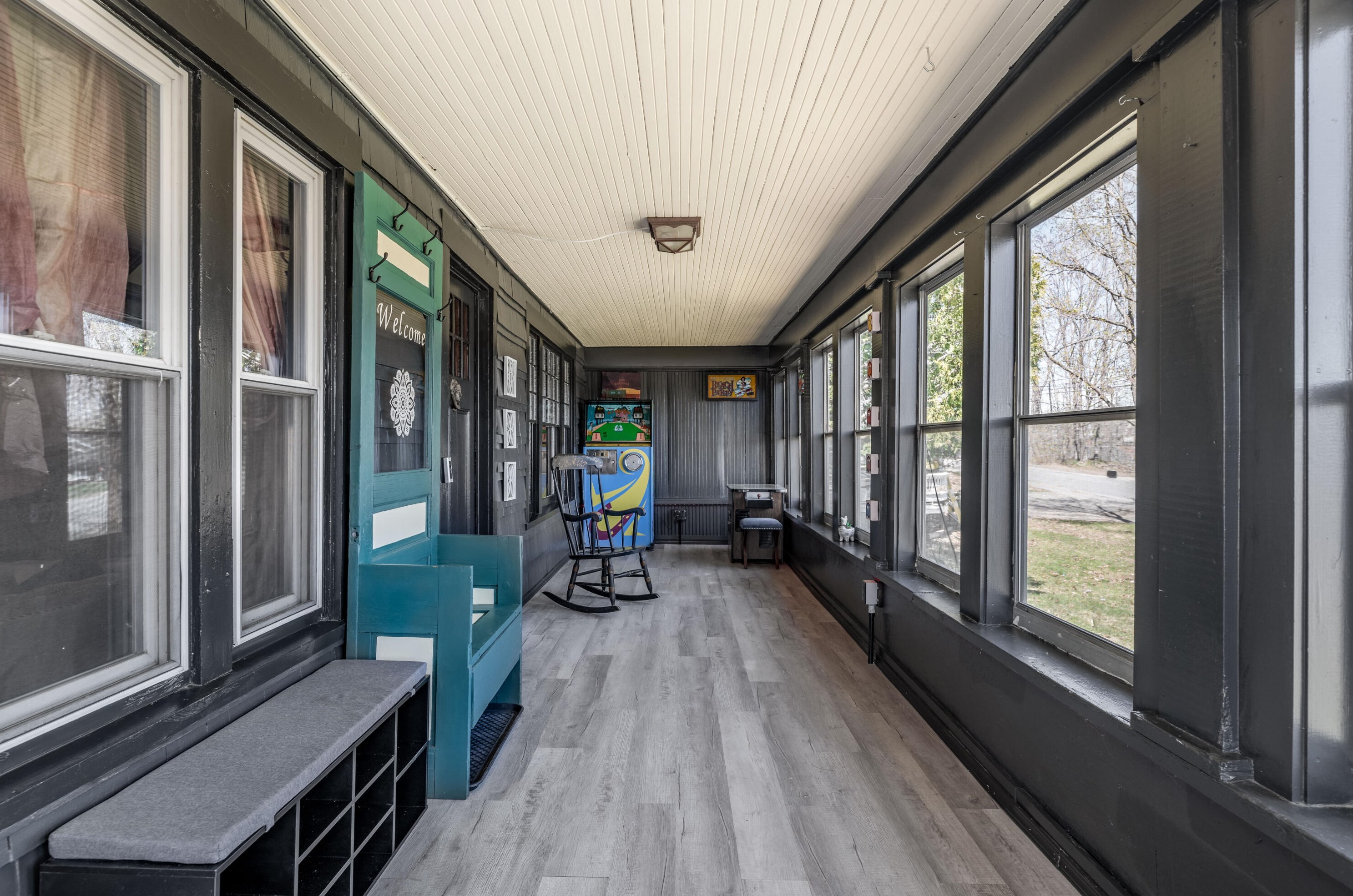 75 Pleasant St, Sebec ME  04426-1239 exterior