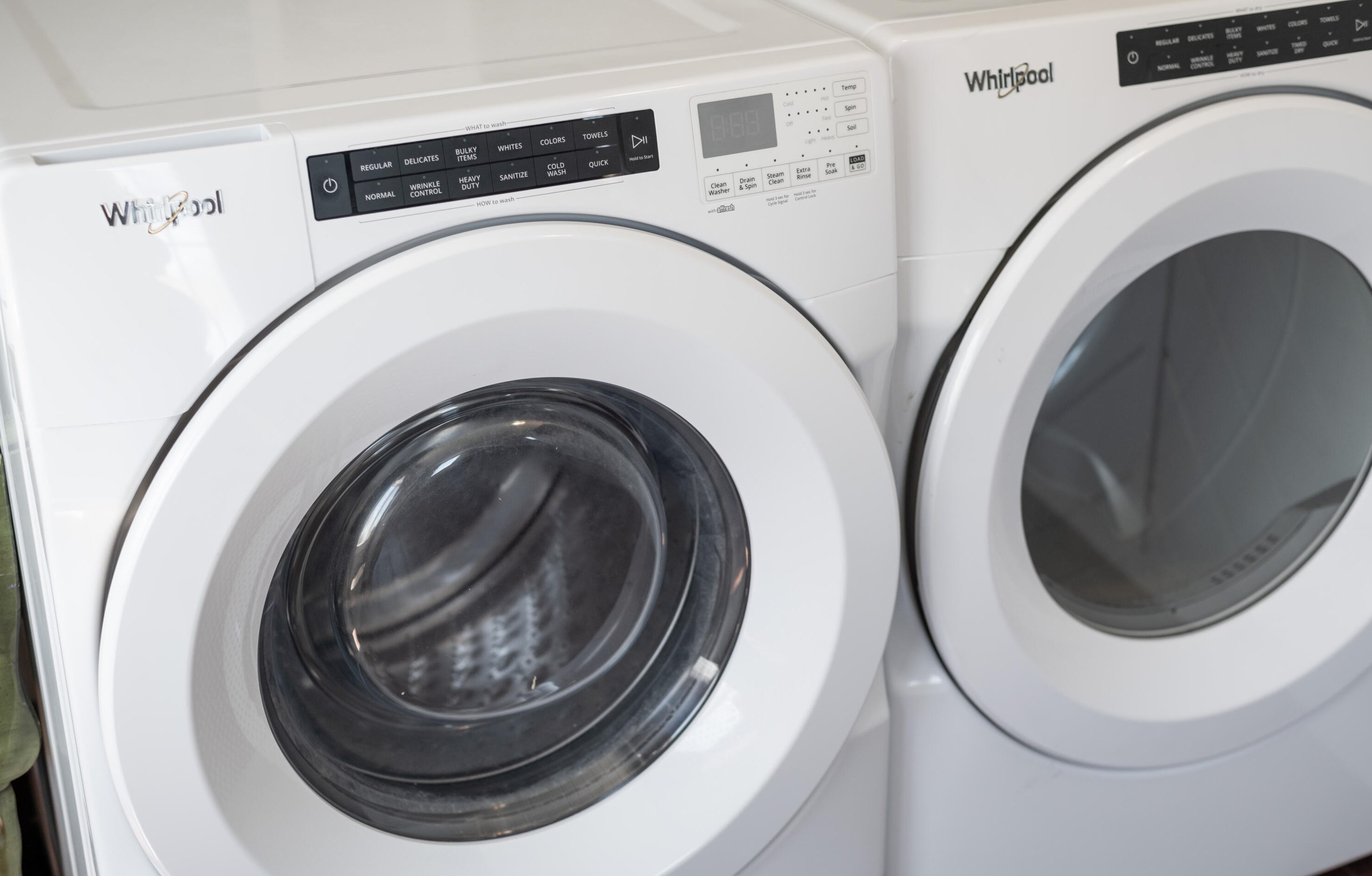 75 Pleasant St, Sebec ME  04426-1239 exterior