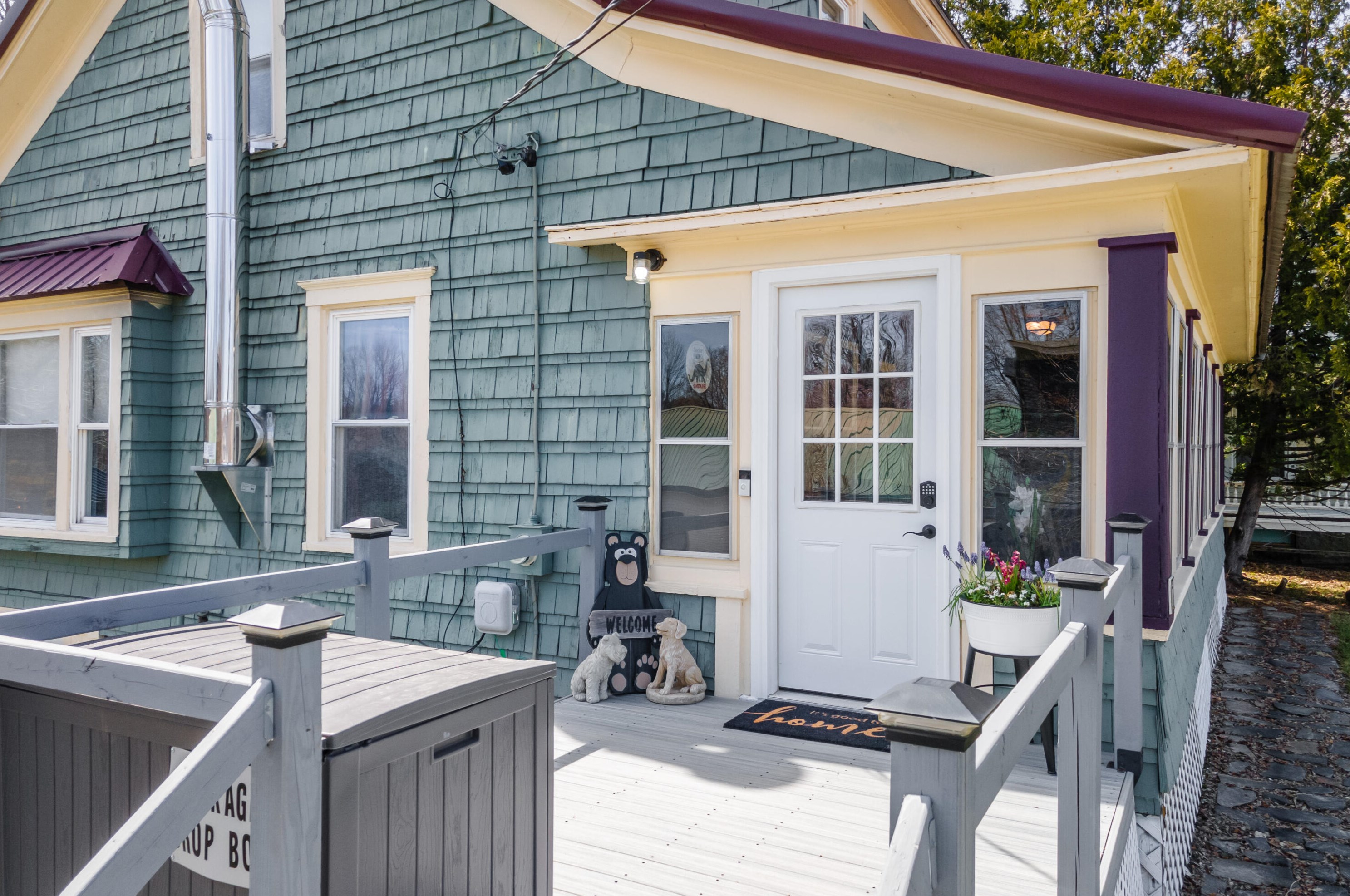 75 Pleasant St, Sebec ME  04426-1239 exterior