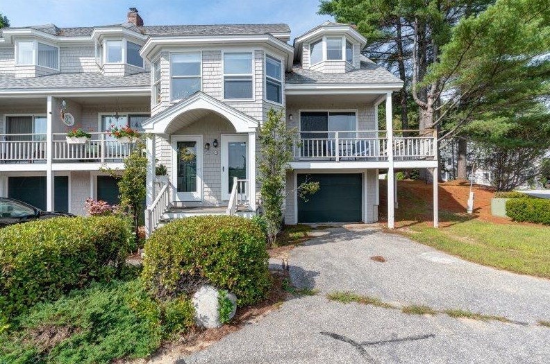 135 Vernon St, Bethel ME  04217-4210 exterior