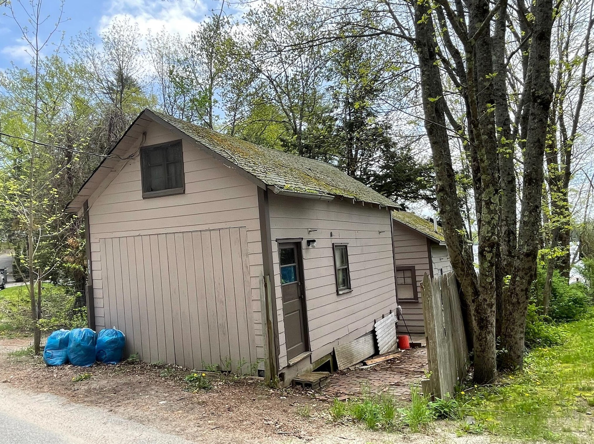 151 Cottage Rd, Windham ME 04062-4402 exterior