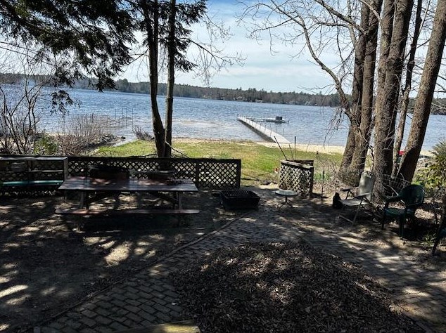 151 Cottage Rd, Windham ME 04062-4402 exterior