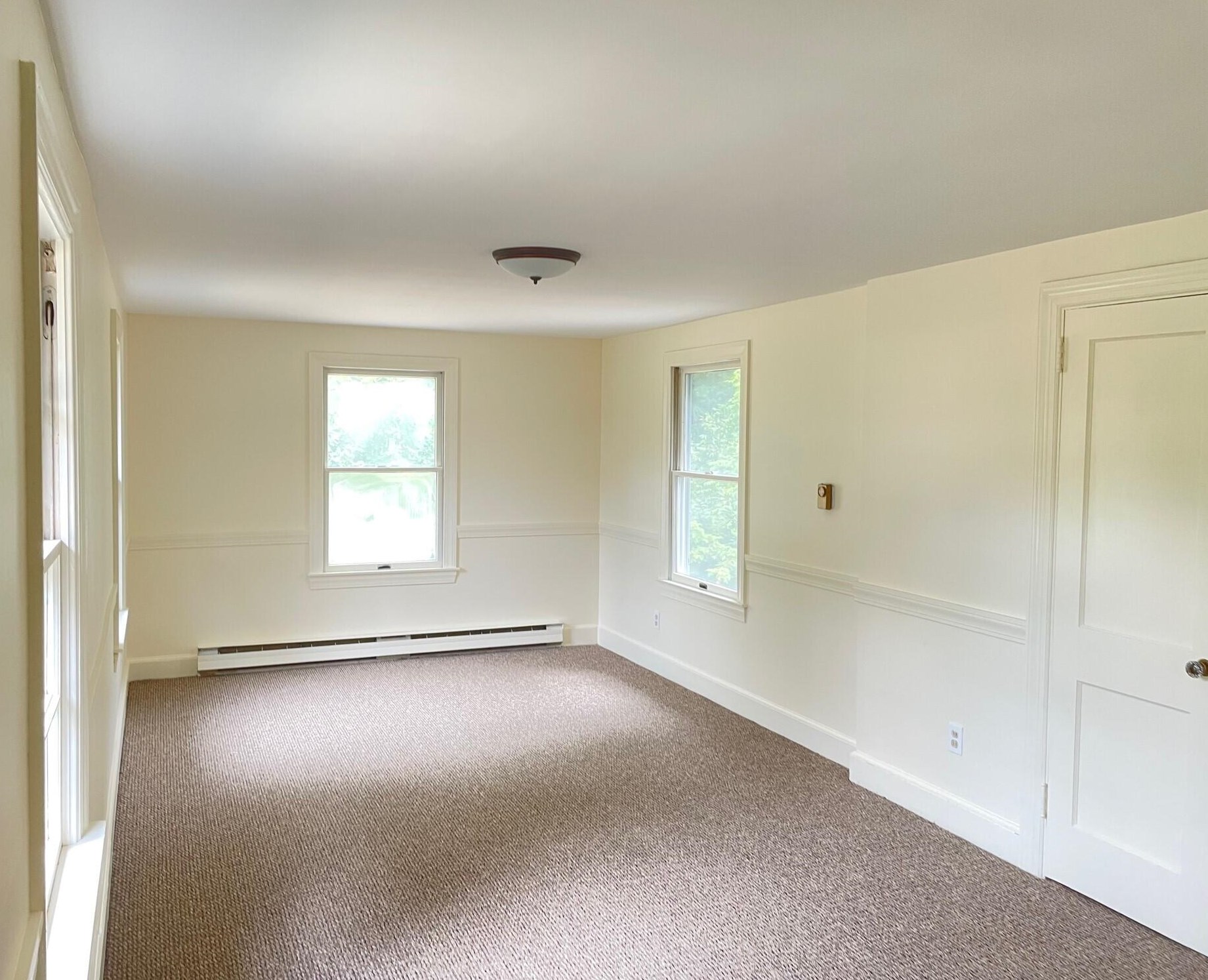 77 Middle Rd, Portland ME  04105-1820 exterior