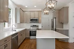 15 Magnolia Ln, Gardiner, ME 04345 - Photo 7