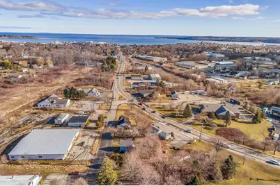 242 Park Street, Rockland, ME 04841 - Photo 11