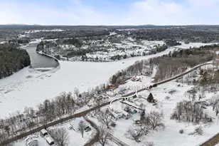 72 Main St, Medway, ME 04460 - Photo 7