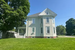 98 Fountain St, Bangor, ME 04401 - Photo 3