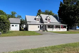 93 Cleaves St, Island Falls, ME 04747 - Photo 3