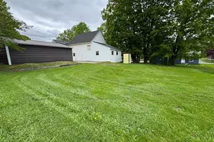 143 Main St, Sangerville, ME 04479 - Photo 9