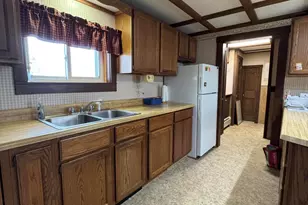 143 Main St, Sangerville, ME 04479 - Photo 17