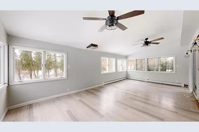 121-123 Oak Hill Road, Auburn, ME 04210 - Photo 11