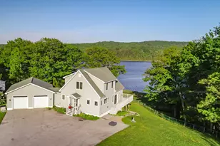 985 N North Main St, Winterport, ME 04496 - Photo 3