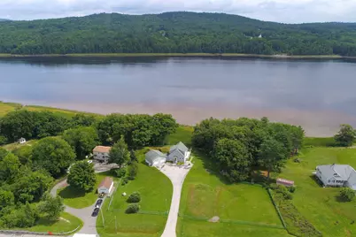 985 N North Main Street, Winterport, ME 04496 - Photo 9