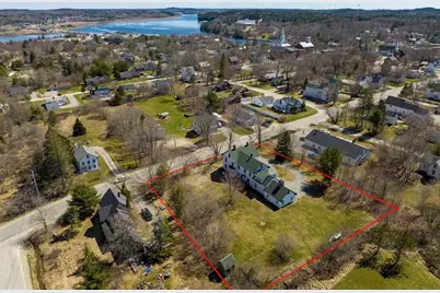 44 Broadway Street, Machias, ME 04654 - Photo 11