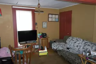 37 Price St, Calais, ME 04619 - Photo 9