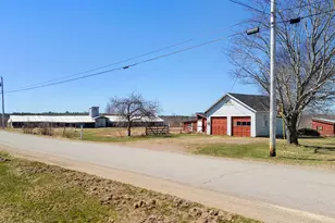 447 Goshen Rd, Waldoboro, ME 04572 - Photo 9