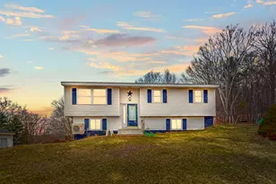 36 Sewall St, Livermore Falls, ME 04254 - Photo 3