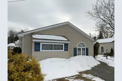 12 A, 12 B York Street #B, Solon, ME 04979 - Photo 3