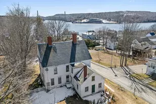 21 Federal St, Bucksport, ME 04416 - Photo 13