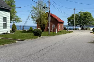 10 Trinity St, Rockland, ME 04841 - Photo 3