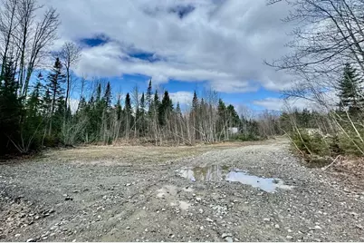 28-1 Auburn Road, Turner, ME 04282 - Photo 3