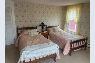 40 Lincoln Street, Dover Foxcroft, ME 04426 - Photo 27