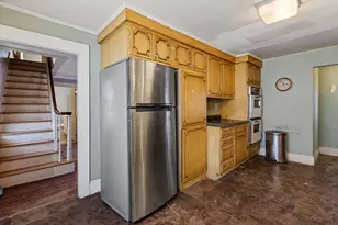 18 Pleasant St, Waterville, ME 04901 - Photo 17