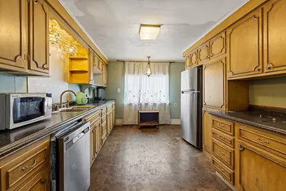 18 Pleasant Street, Waterville, ME 04901 - Photo 19