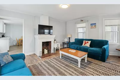 16 Union Avenue, Old Orchard Beach, ME 04064 - Photo 11