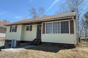 47 New Jersey St, Millinocket, ME 04462 - Photo 1