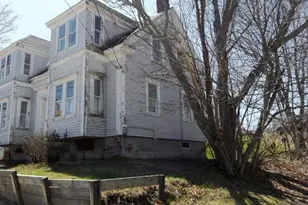 32 High St, Eastport, ME 04631 - Photo 3