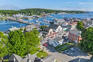 27 Townsend Ave, Boothbay Harbor, ME 04538 - Photo 11