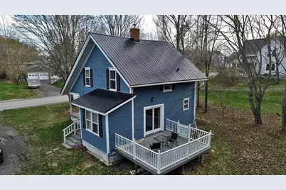 33 Columbia Street, Houlton, ME 04730 - Photo 9