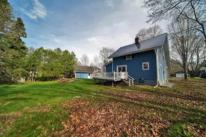 33 Columbia Street, Houlton, ME 04730 - Photo 11