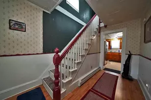 33 Columbia St, Houlton, ME 04730 - Photo 21