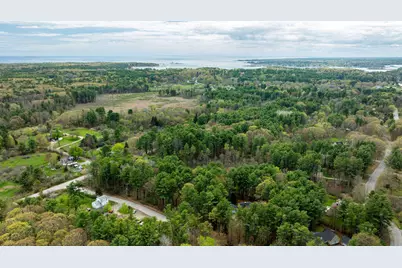 25 Bartlett Road, Kittery, ME 03905 - Photo 11