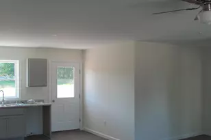 18 Thurlow Ave, Oxford, ME 04270 - Photo 7