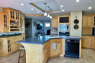 182 E Main St, Fort Kent, ME 04743 - Photo 5