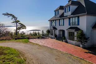 18 Greenway Ct, Bar Harbor, ME 04609 - Photo 3