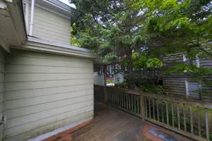 325 Court St, Auburn, ME 04210 - Photo 7