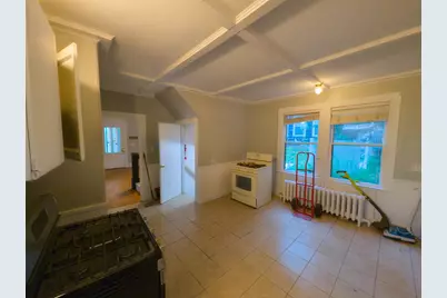 325 Court Street, Auburn, ME 04210 - Photo 23