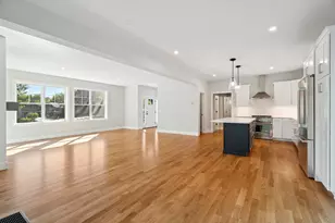 2 Washburn Farm Ln, Kittery, ME 03905 - Photo 9