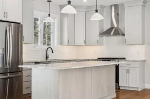 2 Washburn Farm Ln, Kittery, ME 03905 - Photo 7